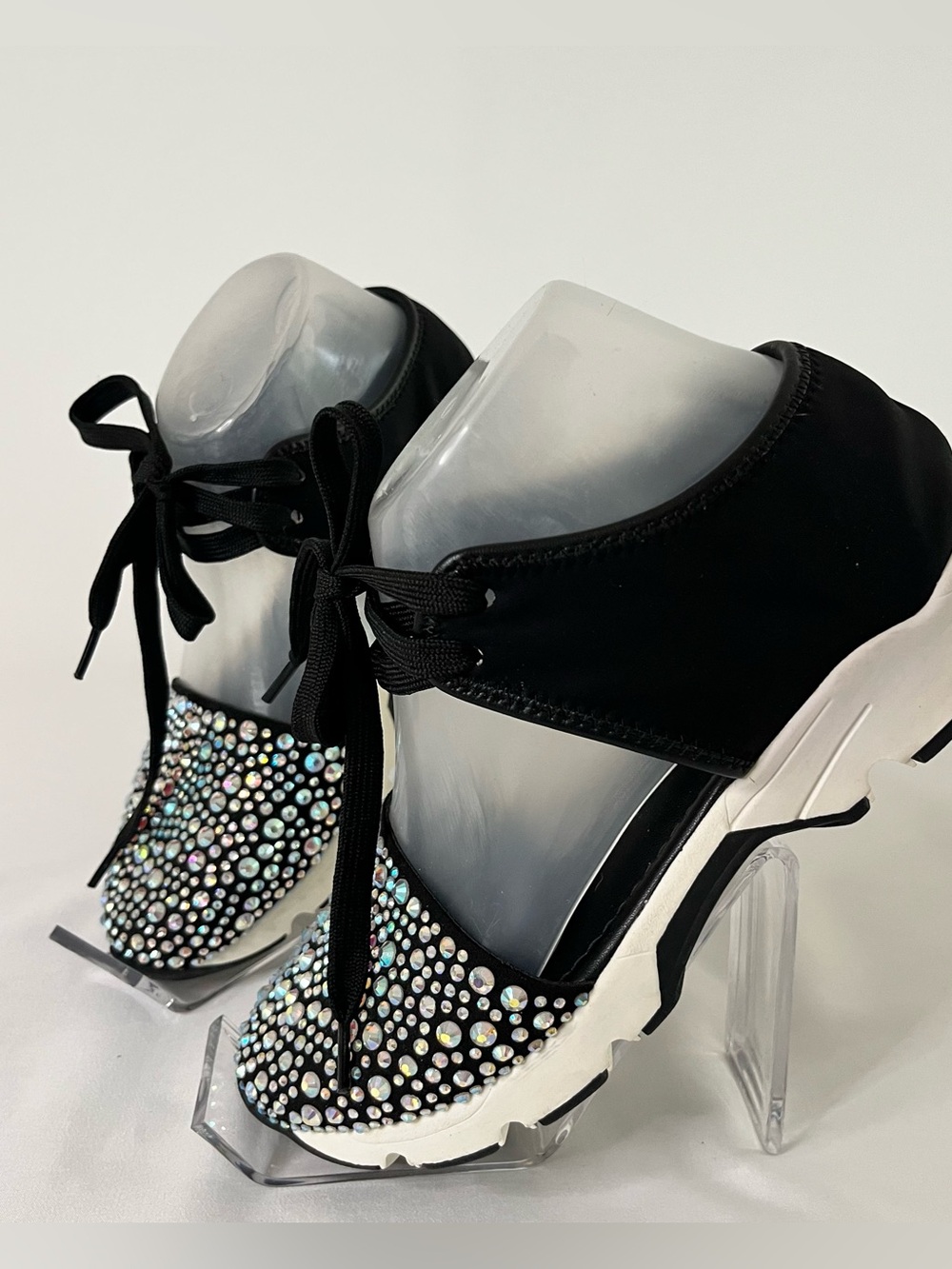All Black Brand amazing gems Rhinestone Embellished Women's Sneaker 36 EU 6 US - Picture 4 of 10